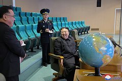 Sputnik kndr sfotografiroval pentagon i belyj dom d3a9521.jpg