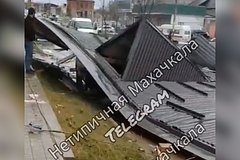 V rossijskom gorode zhiteli ostalis bez sveta iz za sletevshej kryshi ad24487.jpg