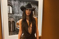 Kim kardashjan snjalas bez bjustgaltera 96a169c.jpg