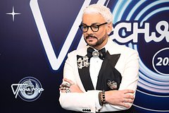 Kirkorov provel zolotoj grammofon nesmotrja na ischeznovenie s afishi f79e542.jpg