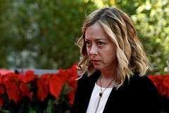Medvedev zajavil o problemah s golovoj u premer ministra italii 15a629b.jpg