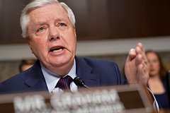 Radovavshijsja smerti rossijan amerikanskij senator vystupil protiv ukrainy 3c714a5.jpg