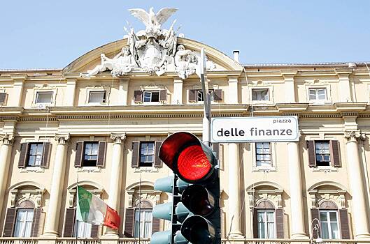 Rossijane pozhalovalis na problemy s podachej dokumentov na vizu italii 5e86795.jpg
