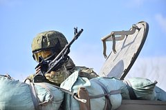 Rossijskie artilleristy unichtozhili opornyj punkt vsu na zaporozhskom napravlenii e950655.jpg