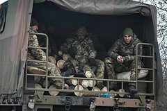 Rossijskij voennyj vyskazalsja o vyvode vojsk vsu iz lastochkino 56494bf.jpg