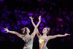 Sestry averiny zavershili kareru afc2112.jpg