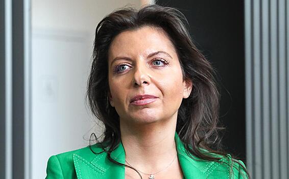 Simonjan prokommentirovala prigovor kanadcu iz za obrashhenija k docheri 061853d.jpg