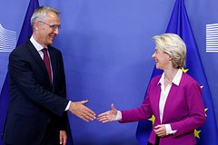 Stoltenberg i fon der ljajen sobralis vypit protiv putina 4122ba2.jpg