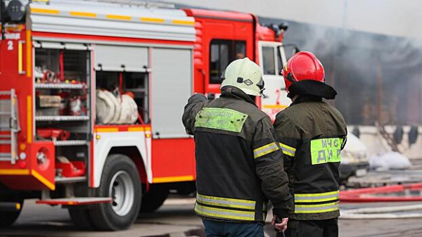 V moskve tarolog edva ne szheg kvartiru vo vremja rasklada e30569e.jpg