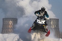 V rossijskom regione snegohod vletel v tolpu ljudej b6cc2e0.jpg
