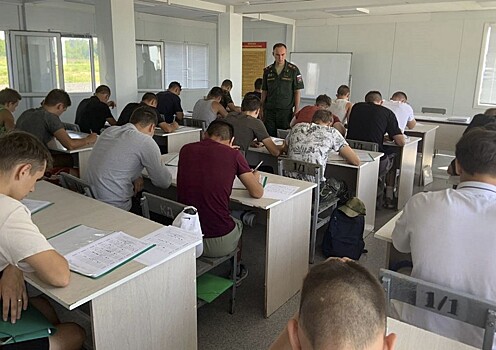 V uchilishhe tjumeni vyskazalis o presledovanii kursanta za penie s mizulinoj 338cb48.jpg