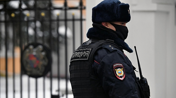 Zaderzhannyj za debosh v restorane moskvich slomal nos policejskomu 71e9798.jpg