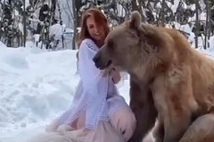 Zapashnyj rasskazal o medvede s raskritikovannoj v seti fotosessii maksim 16dd839.jpg