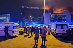 Mnogodetnaja mat s muzhem i synom propali posle terakta v krokuse 5842386.jpg