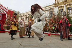 Nazvana dolja otmechajushhih maslenicu rossijan 61df609.jpg