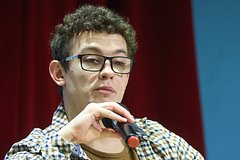 Pedagog kologrivogo otreagiroval na pjanyj debosh aktera v restorane 7af0872.jpg