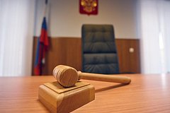 Rossijanin otsudil desjatki tysjach rublej za skolzkij pol v podezde e792bd9.jpg