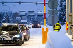 V sovfede otvetili na vydvorenie finljandiej mashin s rossijskimi nomerami ffe7aa7.jpg