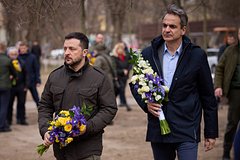 Zelenskij rasskazal kak popal pod obstrel s premerom grecii v odesse iz za etogo on obvinil putina v neuvazhenii 5f81d2a.jpg