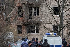 Zhitel peterburga rasskazal o vyrvannyh vzryvom bpla okonnyh ramah ego spalni 3fca1c4.jpg