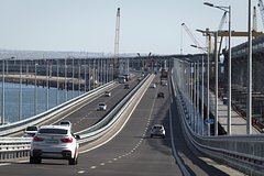 Dvizhenie transporta po krymskomu mostu vremenno perekryto d135259.jpg