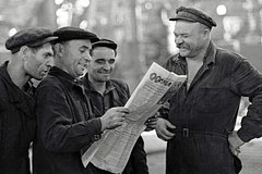 Perezhil ideologicheskoe davlenie kak pri sovetskoj vlasti menjalsja russkij jazyk 5d79722.jpg