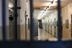 Sud vo vladivostoke arestoval amerikanskogo voennogo do 2 ijulja ac500c0.jpg