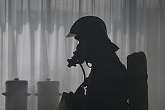V peterburge likvidirovali otkrytoe gorenie v cehe s polietilenom 8fc1019.jpg