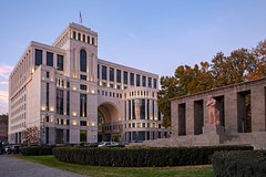 Erevan obvinil baku v podgotovke sryva podpisanija mirnogo soglashenija b32a307.jpg