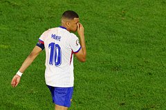 Mbappe razbili nos v startovom matche evro 4072e3a.jpg