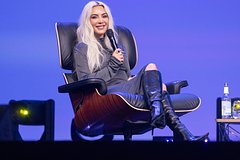 Kim kardashjan rasskazala o samom strannom isprobovannom eju sposobe borotsja s psoriazom f94adb9.jpg
