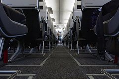 Stjuardessa uvolilas iz za prosby smenit prichesku i podala v sud na aviakompaniju bb1a6b6.jpg
