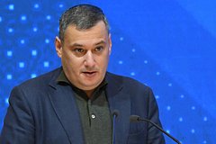 V gosdume prokommentirovali napadenie syna milliardera na policejskogo 9e72620.jpg